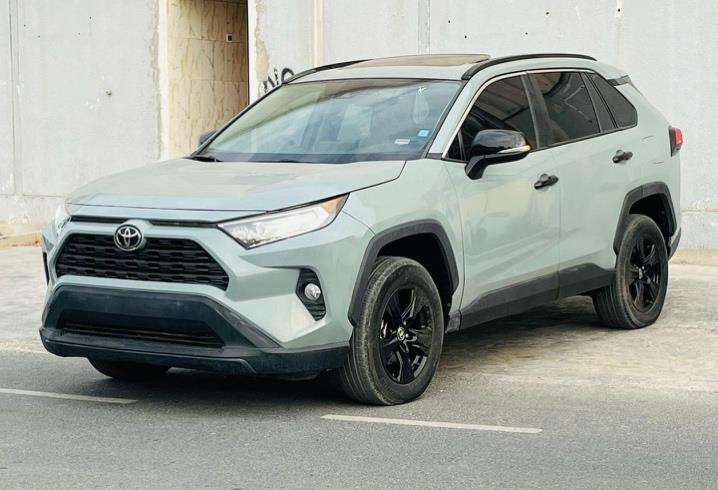 TOYOTA RAV4 2021